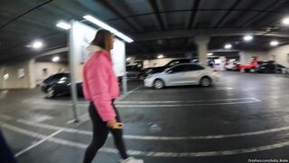 Gal Sucking Cock Stranger in Car / Sucked All The Cum