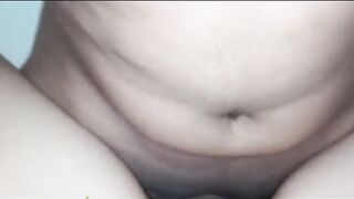 camila la niñera quiere probar verga de cuidador