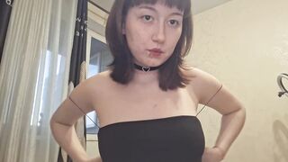 Seducing U Sluggishly With Each Sound I Make…