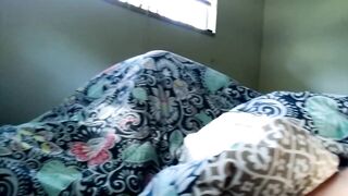 Wanking next to Autumn whilst this babe in couch