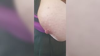 big beautiful woman TITTY PLAY WITH TOY AND GROANING ????