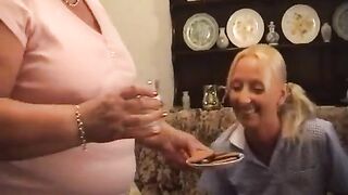 GRANNY TOYS BLONDE FRIEND