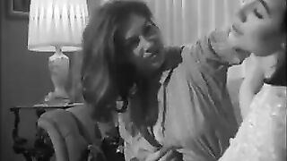 Mini Skirt Love clip (1967)