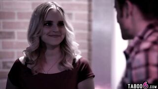 Soldier gets one final screw with biggest bazookas big beautiful woman Codi Vore in advance of deployment