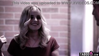 Soldier gets one final screw with biggest bazookas big beautiful woman Codi Vore in advance of deployment