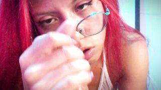 CHUPANDO POLLA hasta tener LA LECHE EN LA BOCA