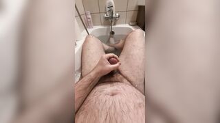 Consummate ending to a relaxing bathroom ????????