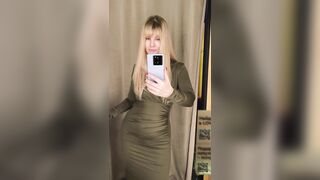 A NICE-LOOKING rISKY mother I'd like to fuck sQUIRT