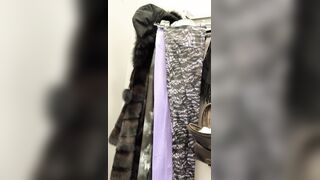 Public Dressing Room fondle n squirt