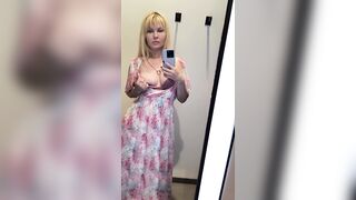 Public Hawt mother I'd like to fuck Life flashes 1