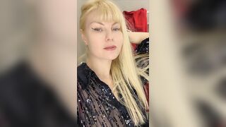 Sexy mother i'd like to fuck hawt, would bang her?