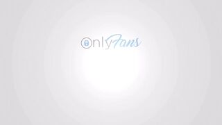 Petite angel wishes to cum so that babe screws the washing machine