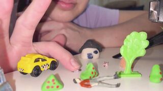 The giantess Pierina gets angry 'coz her small escapes from her mini town