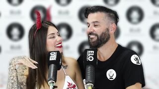 Sara Golden-haired in the spicy room of the Argentine ELO PODCAST - FULL INTERVIEW