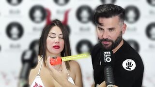 Sara Golden-haired in the spicy room of the Argentine ELO PODCAST - FULL INTERVIEW