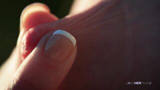 Large Bazookas Play with Dee Williams