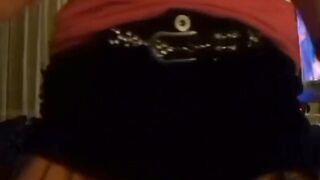 showing my booty (dancing)