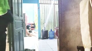 Caught by a food delivery motorcycle taxi whilst I was masturbating