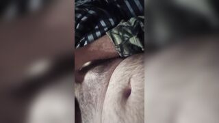 Back at it anew rubbing my knob for u