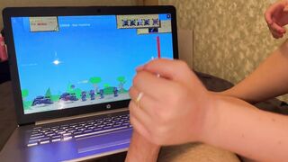 Stepsister Distracts me from playing Age Of War by giving me a TUGJOB