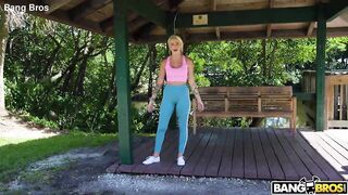 The Snowfall On The Bus