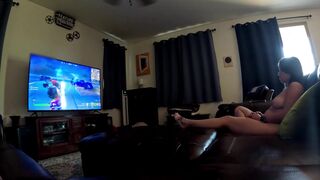 Fortnite Peekaboo Gameplay