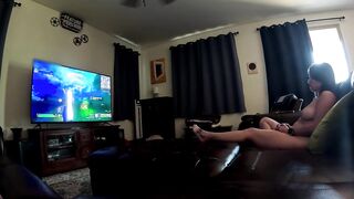 Fortnite Peekaboo Gameplay