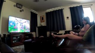 Fortnite Peekaboo Gameplay