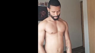 The Milkman - I screw a Lalin girl and this babe makes me finish very rich