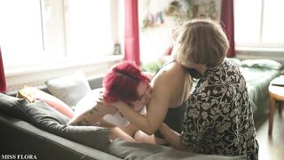 Threeway Making Out Session with Cedric & Sofi - Amateur FFM Giving a kiss Makeout 3some