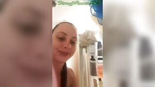 Such a Floozy, can't even shower out of teasing