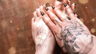 Hawt oil massage after toe painting