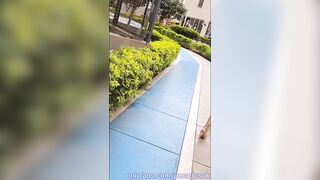 LA MOMMY DE MI MEJOR AMIGO LLEGA DEL TRABAJO Y ME INVITA A SU CASA