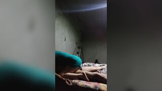 La novia de mi padre si que sabe ordeñarme y montarme