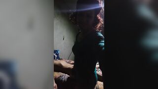 La novia de mi padre si que sabe ordeñarme y montarme