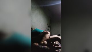 La novia de mi padre si que sabe ordeñarme y montarme