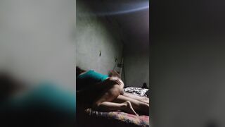 La novia de mi padre si que sabe ordeñarme y montarme