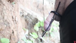 Insane public sounding my shlong