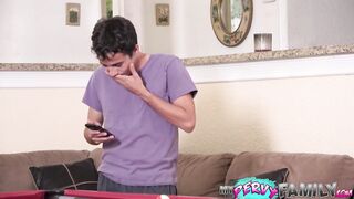 Sneaky StepAunt Sexts, Sucks & Screws - Sheena Ryder -