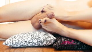 Footjob close up, stroke feet and dropped a giant load cum from his serf - Lady F