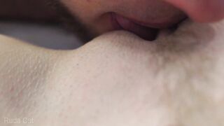 Eat her pink twat to beefy female climax - Ruda Cat