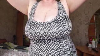 Large nice-looking boobs swing close-up.