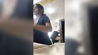 Compañera lets herself be screwed in the Bodeguita