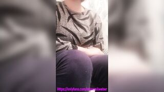 Cutie Farting on Throne room