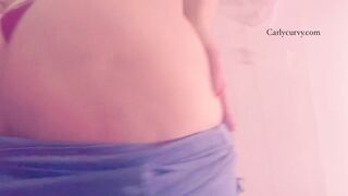 Butt and twat pleasure! Very short shorts!