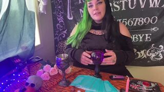 VORE - Fortune Teller Eats U!