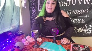 VORE - Fortune Teller Eats U!