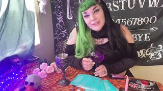 VORE - Fortune Teller Eats U!