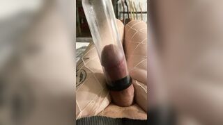 Schlong pumping playtime! It hurts so worthwhile ^_^