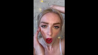 POV Face Fetish Cute Freckled Blond CHEER FLOOZY Supplicates For YOUR Cum - Remi Reagan